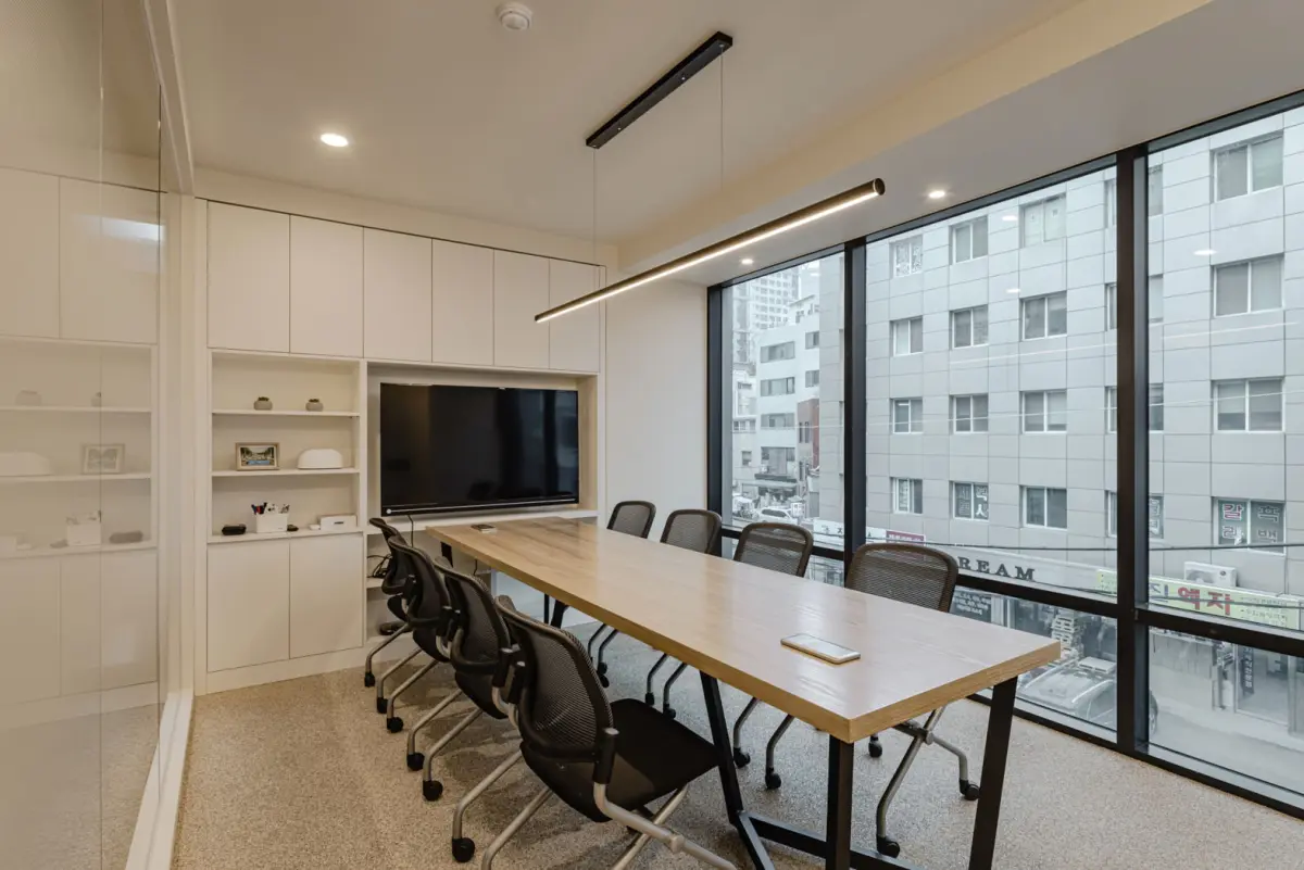 IHN LOUNGE 이미지 2